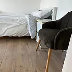 Large Guest Room Overlooking London